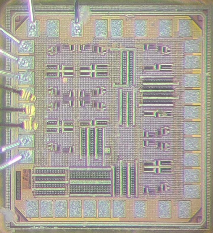 Chipfoto eines Ladungsverstärkers mit 50 MHz Bandbreite